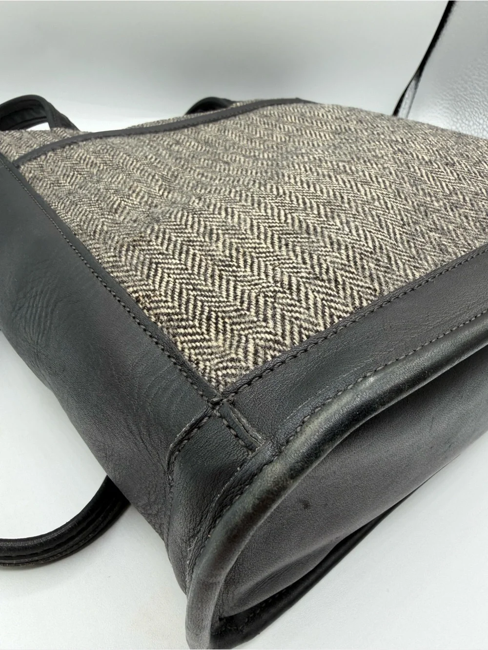 Coach Vintage 1999 Bleecker Gray Herringbone Tweed Leather Shoulder Bag 6127